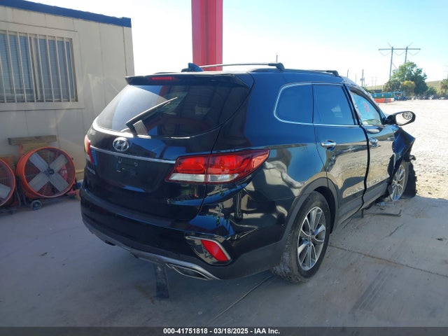 KM8SN4HF8HU239080 Hyundai Santa Fe Se