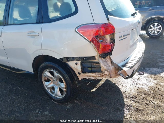 Subaru Forester 2.5i 2016 JF2SJAAC9GG419620 Image 6