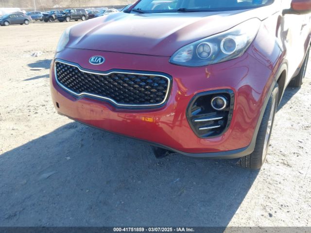KNDPMCAC2J7447693 KIA Sportage Lx
