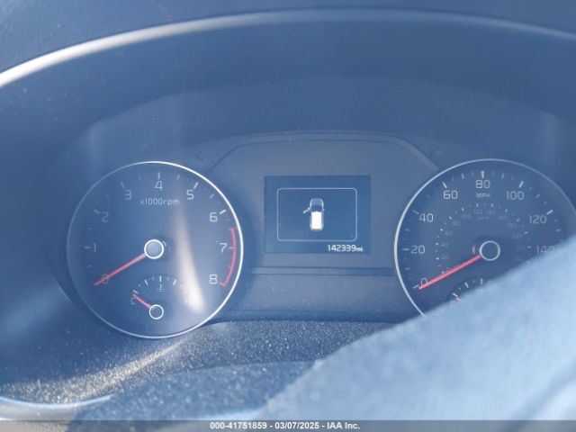 KNDPMCAC2J7447693 KIA Sportage Lx