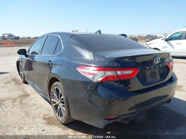 4T1B11HK4KU215843 Toyota CAMRY SE