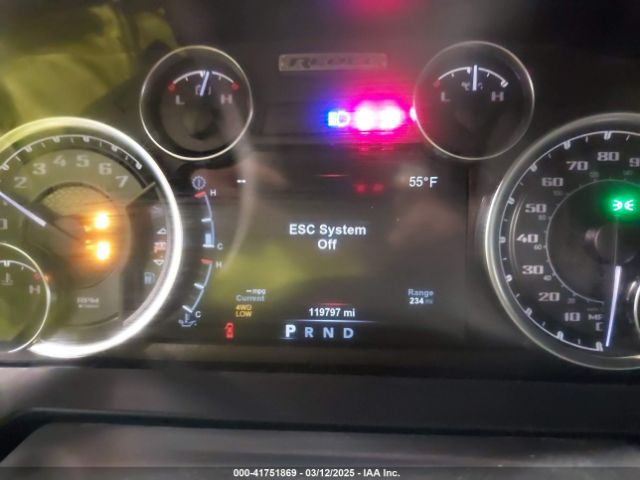 1C6RR7YT1JS174743 RAM 1500 Rebel  4x4 5'7 Box