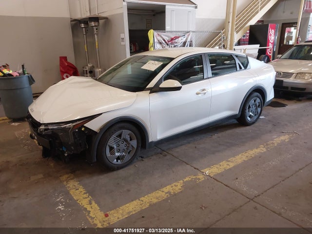 KIA K4 Lx 2025 3KPFT4DEXSE004842 Image 2