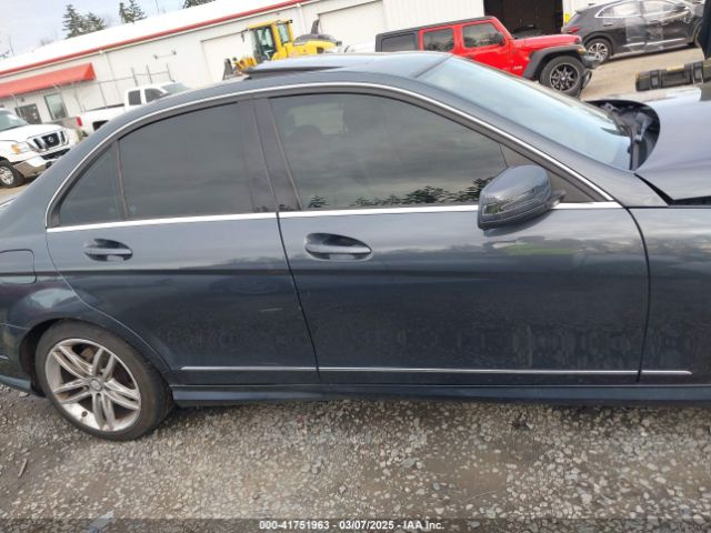 WDDGF8AB4EA936982 Mercedes-Benz C 300 Luxury 4matic/sport 4matic