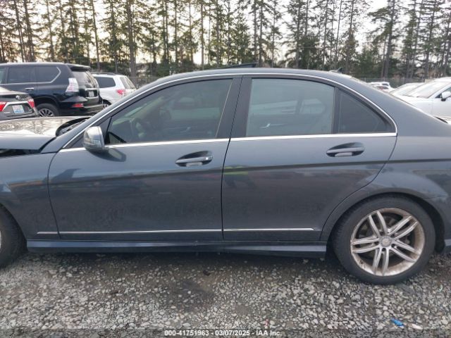 WDDGF8AB4EA936982 Mercedes-Benz C 300 Luxury 4matic/sport 4matic