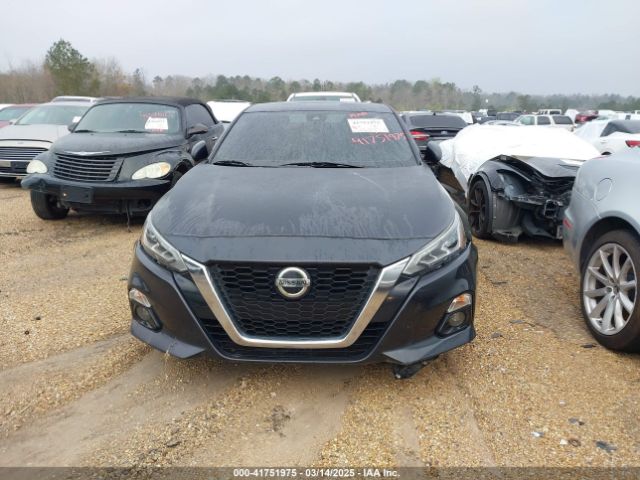 1N4BL4FV2KC113644 Nissan Altima 2.5 Platinum