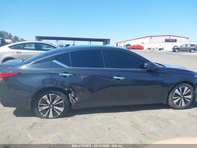 1N4BL4FV2KC113644 Nissan Altima 2.5 Platinum