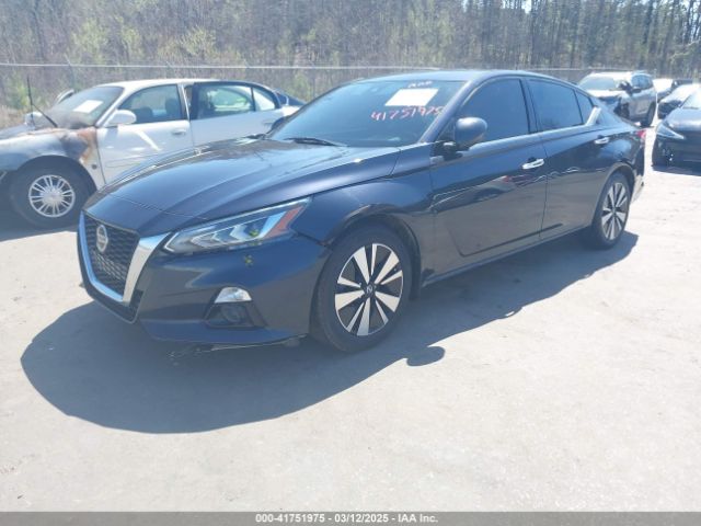 1N4BL4FV2KC113644 Nissan Altima 2.5 Platinum