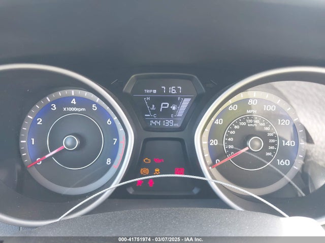 KMHDH4AE3EU142351 Hyundai ELANTRA SE