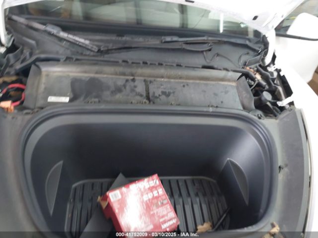 2021 TESLA MODEL Y 5YJYGDEF6MF252183 Photo 9