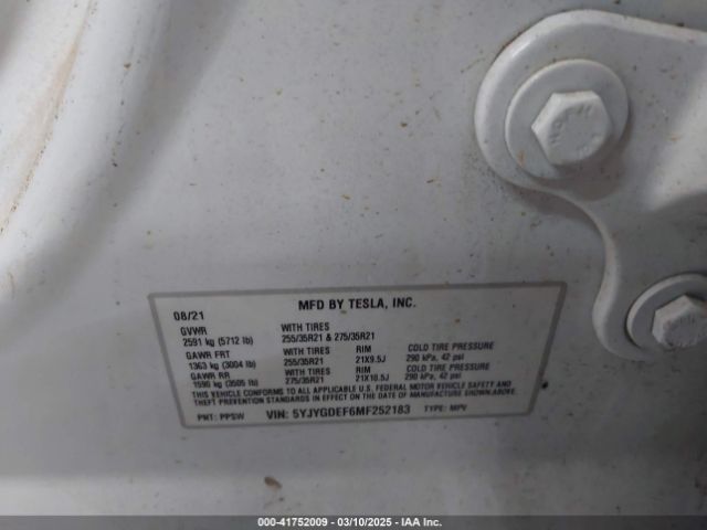 2021 TESLA MODEL Y 5YJYGDEF6MF252183 Photo 8