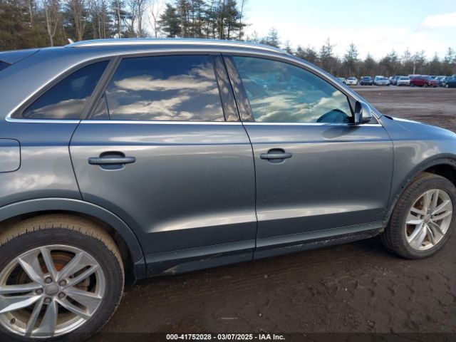 WA1EFCFS8GR007809 Audi Q3 2.0t Premium Plus