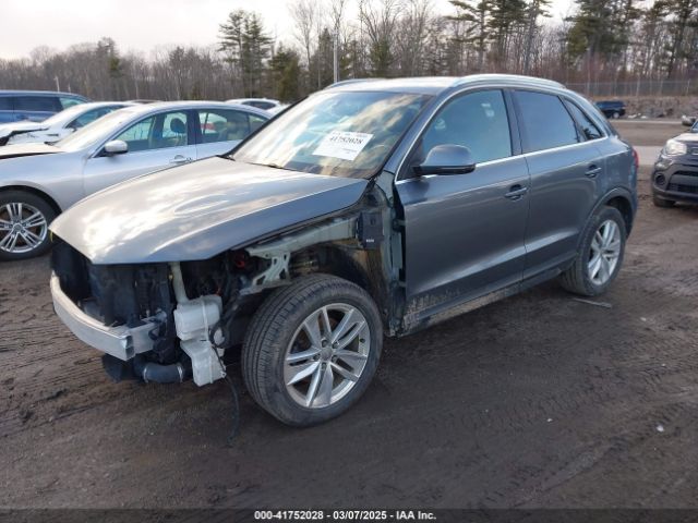 WA1EFCFS8GR007809 Audi Q3 2.0t Premium Plus