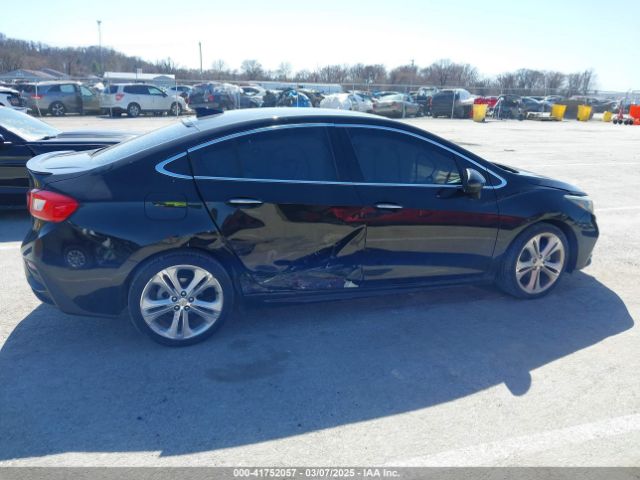 1G1BF5SM4J7136007 Chevrolet Cruze Premier Auto