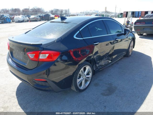 1G1BF5SM4J7136007 Chevrolet Cruze Premier Auto