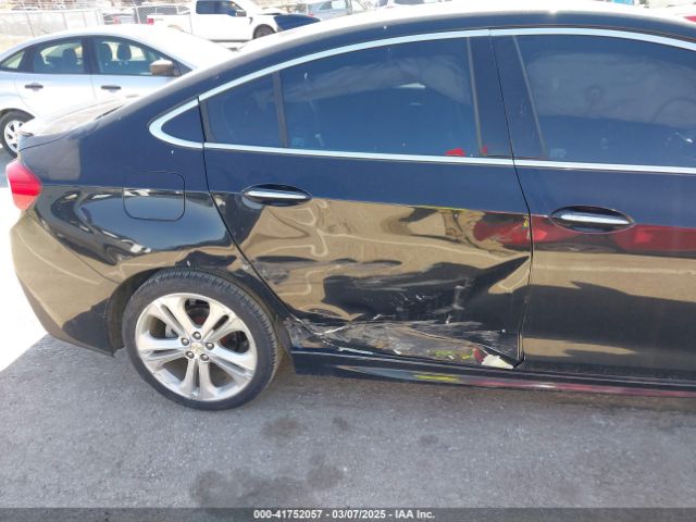 1G1BF5SM4J7136007 Chevrolet Cruze Premier Auto
