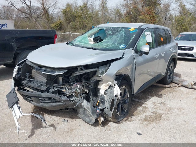 5N1BT3BA3SC789295 Nissan Rogue Sv Fwd