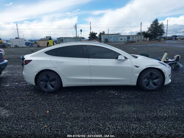 5YJ3E1EA3JF013253 Tesla Model 3 Long Range/mid Range