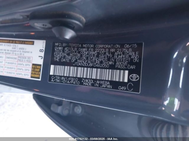 JTDKN3DU8F0462050 Toyota Prius Two