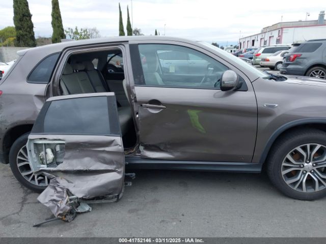 JA4AP3AU1HZ003199 Mitsubishi Outlander Sport 2.0 Es/2.0 Le