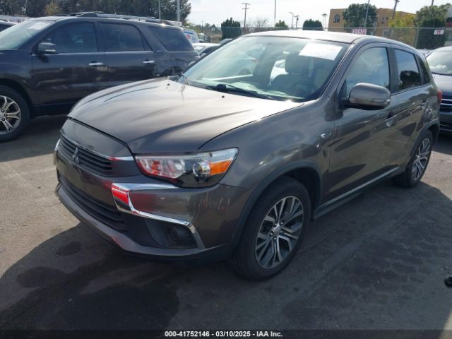 JA4AP3AU1HZ003199 Mitsubishi Outlander Sport 2.0 Es/2.0 Le
