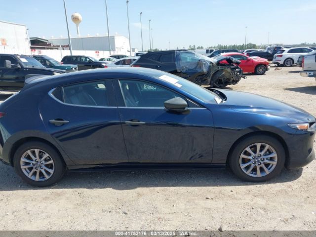 JM1BPAJL9N1509170 Mazda Mazda3 2.5 S