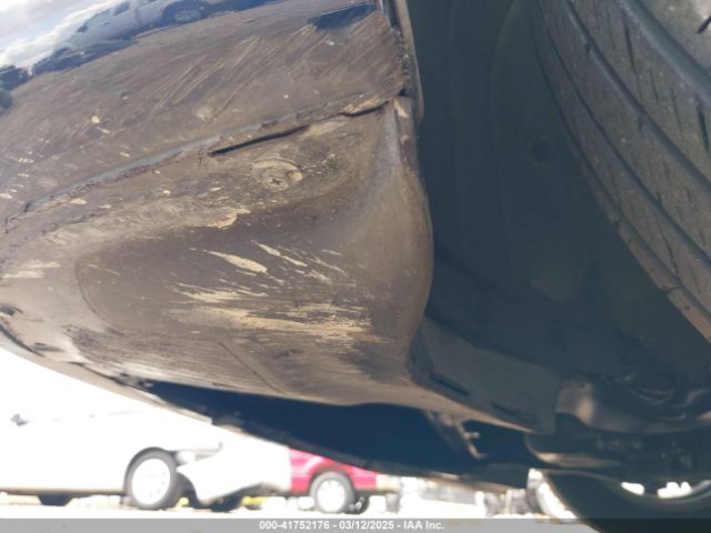 JM1BPAJL9N1509170 Mazda Mazda3 2.5 S