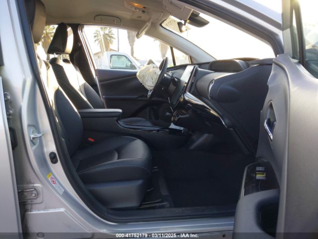 JTDKAMFP1M3196066 Toyota Prius Prime Xle