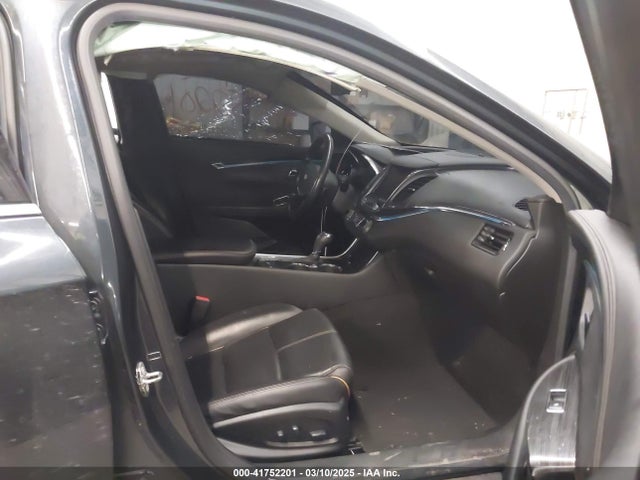 Chevrolet IMPALA 2LZ 2018 2G1125S33J9152180 Image 5