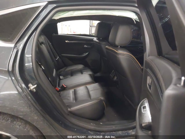 Chevrolet IMPALA 2LZ 2018 2G1125S33J9152180 Image 8