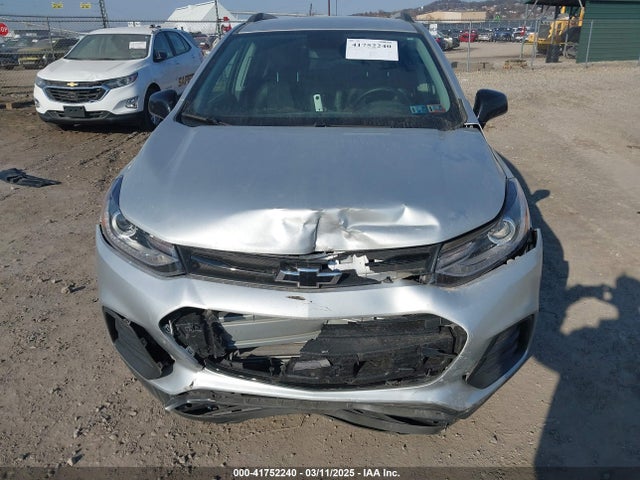 3GNCJLSB7JL211878 Chevrolet Trax Lt