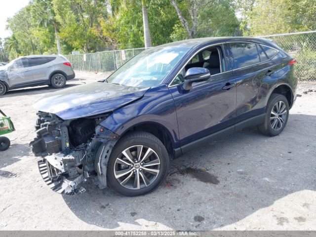 JTEAAAAH4PJ141777 Toyota VENZA LE