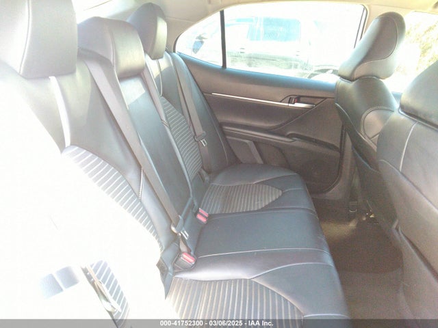 41752300 :رقم المزاد ، 4T1G11AK9LU360331 vin ، 2020 Toyota Camry Se مزاد بيع