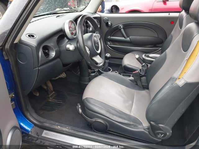 2006 MINI COOPER WMWRC33566TK66280 Photo 4