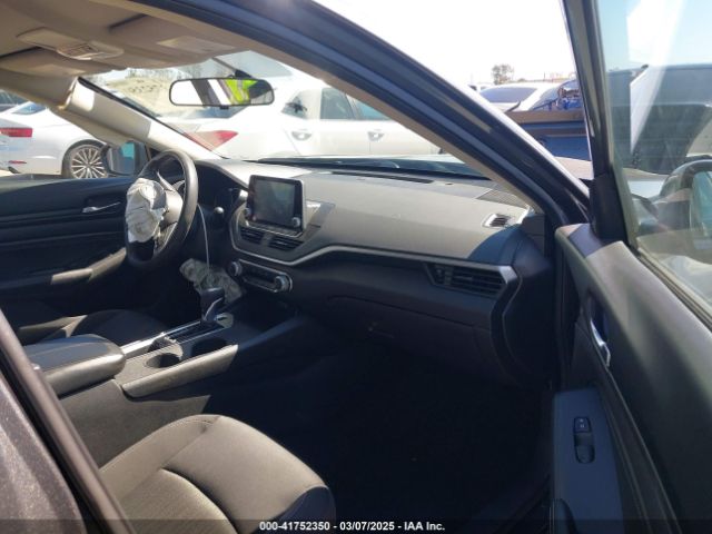 1N4BL4BV9LN312153 Nissan Altima S Fwd