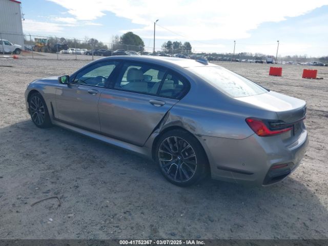 WBA7T2C06NCH23175 BMW 740 I
