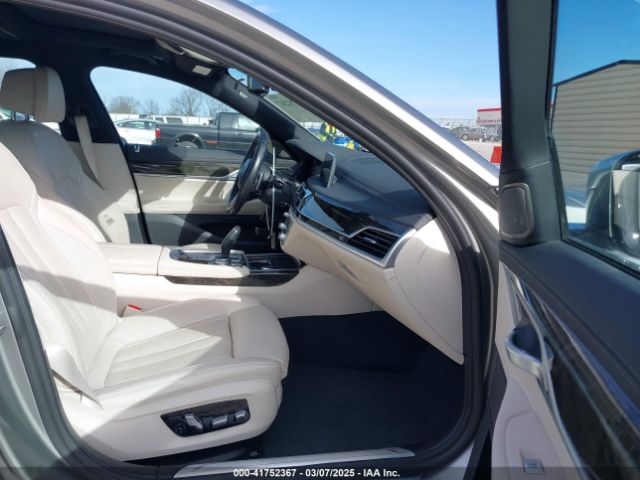 WBA7T2C06NCH23175 BMW 740 I