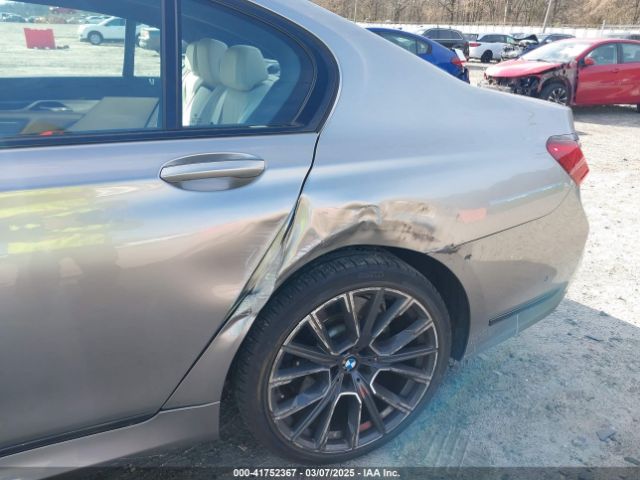 WBA7T2C06NCH23175 BMW 740 I