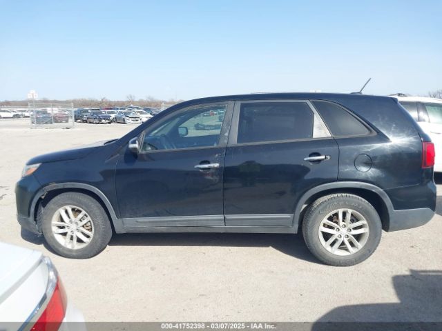 5XYKT3A63EG421961 KIA SORENTO LX