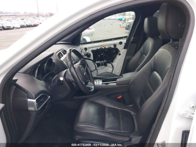 SADCK2FX5JA258604 Jaguar F-pace 25t Prestige