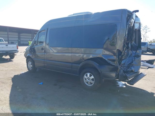 8BRPE7CD4JE157587 Mercedes-Benz Sprinter 2500 Standard Roof V6