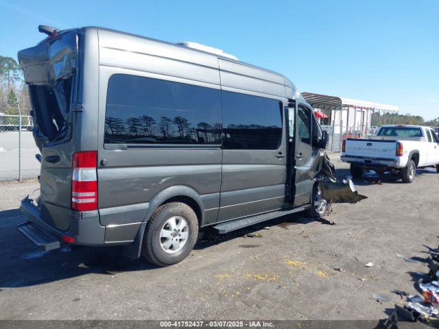 8BRPE7CD4JE157587 Mercedes-Benz Sprinter 2500 Standard Roof V6
