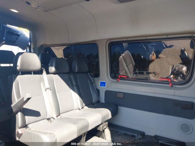 8BRPE7CD4JE157587 Mercedes-Benz Sprinter 2500 Standard Roof V6