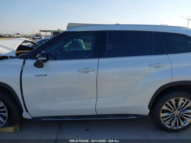 5TDFARAH3LS004075 Toyota Highlander Hybrid Platinum