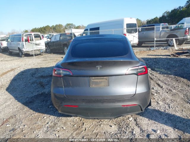 7SAYGAEE6NF361883 Tesla Model Y Long Range Dual Motor All-wheel Drive