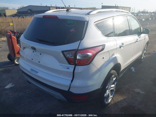 1FMCU9JD9HUE02901 Ford Escape Titanium