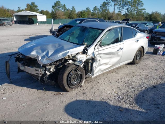2020 NISSAN ALTIMA 1N4BL4BV9LC231956 Photo 1