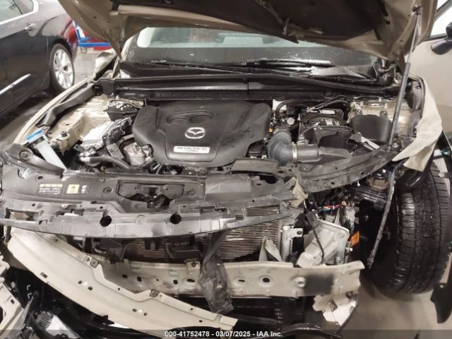 7MMVABXY4RN181596 Mazda Cx-50 2.5 Turbo Meridian Edition