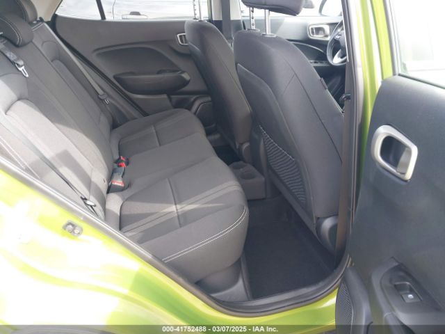 KMHRC8A38PU272882 Hyundai Venue Sel