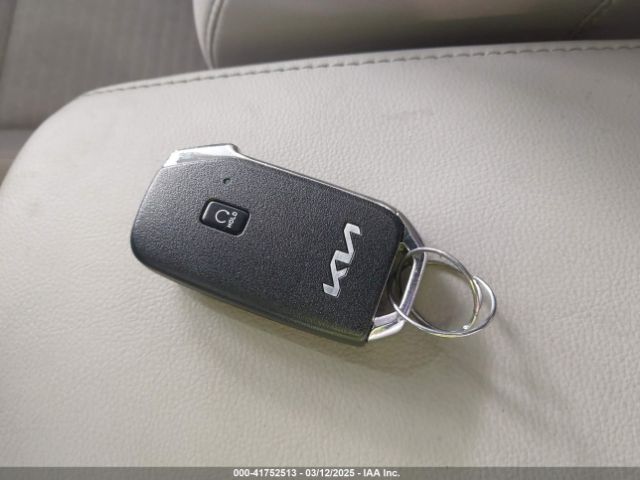 KNDJ33AU5P7874182 KIA SOUL EX